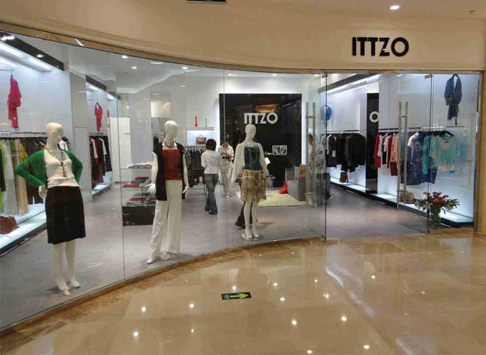 青岛品牌服装店装修 青岛服装店装修